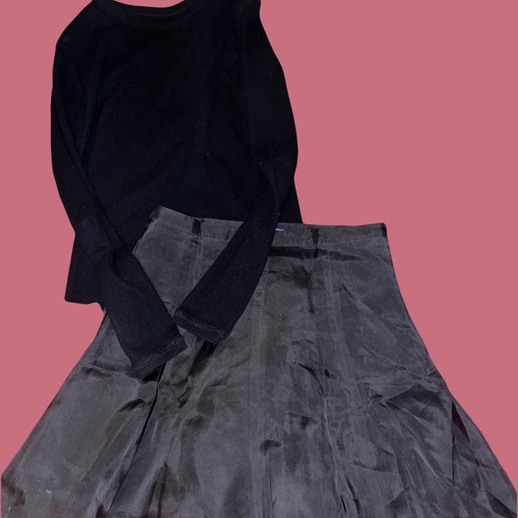 Black Layered Skirt - Picture 2 of 2